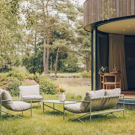 Lumipod - Luxe Glazen Design‑pod *