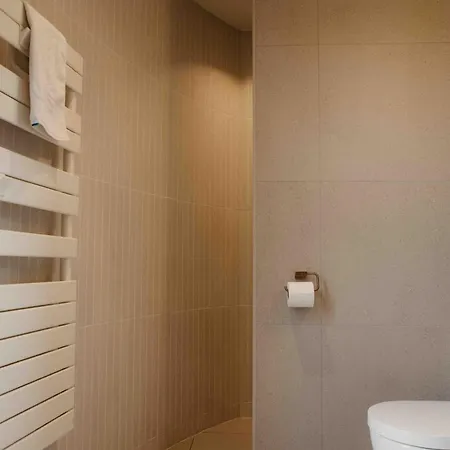 Lumipod - Luxe Glazen Design‑pod Feriehus *