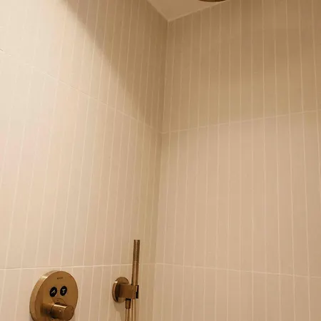 Dom wakacyjny LumiPod mit Hot Tub | 2 Pers. *