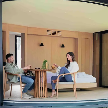 Lumipod - Luxe Glazen Design‑pod *