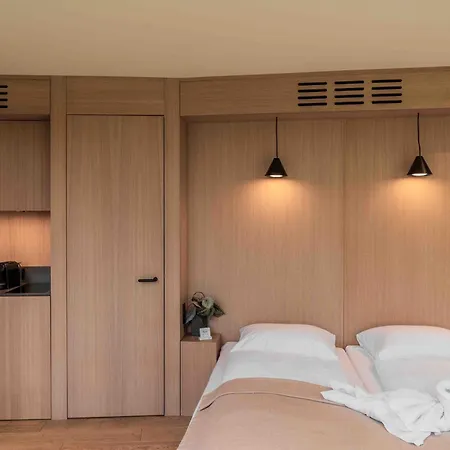 Lumipod - Luxe Glazen Design‑pod Feriehus Wilsum