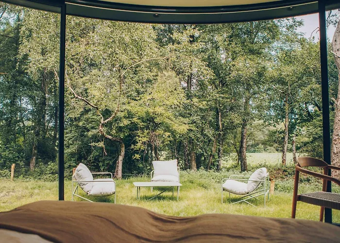 Lumipod - Luxe Glazen Design‑Pod 度假居 *